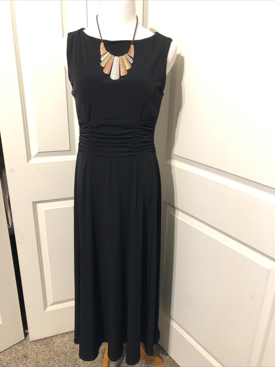 casual black fit and flare dress Shop LOFT clothing and handbags at SilkRoll. Trade with us! main image 1