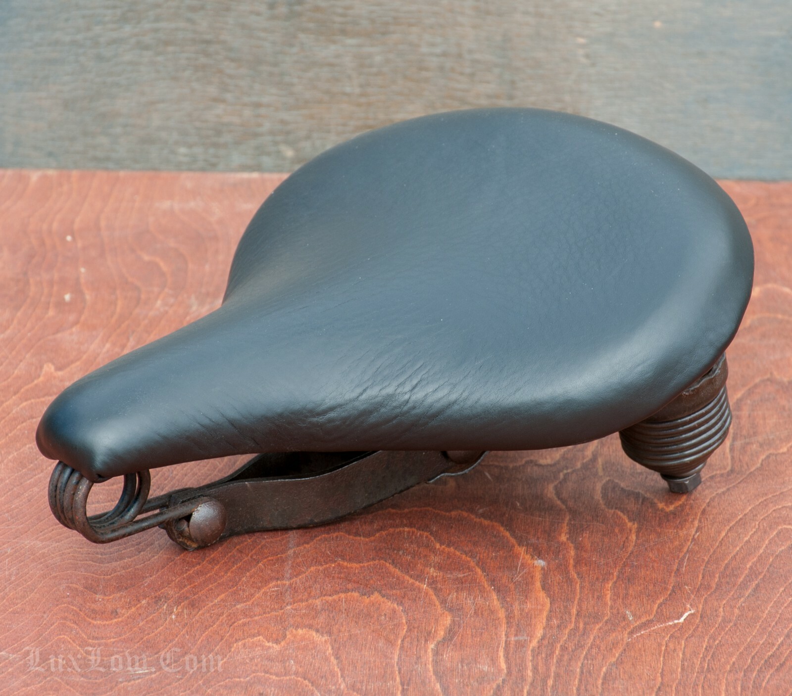 mesinger bike seat