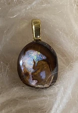4.9 CT Natural Australian Boulder Opal Sparkling Red Multicolor Fire Pendant