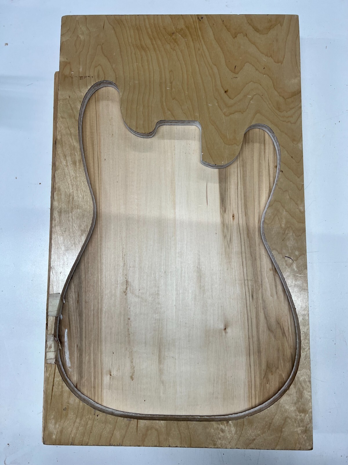 Basswood 2 Piece Glued Guitar Body Blank 21"x141/2"x17/8", 9 Lbs 192