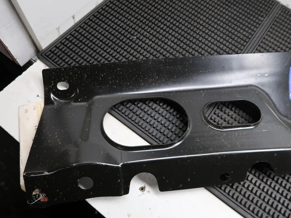 Dodge Ram 1500 2500 3500 2011-2024 nuevo panel pilar D trasero izquierdo genuino OEM Foto 4 de 4