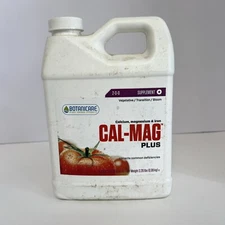 Botanicare Cal Mag Plus 32 oz / 1 Quart - magnesium nutrient additive cal-mag qt