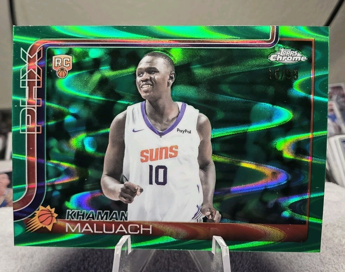 2025 Topps Chrome Khaman Maluach #260 Rookie Green Raywave 16/99 Suns