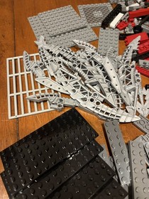 Lego Bionicle Battle of Metru Nui  (8759) Used Incomplete Bulk Parts 2 lb 15 oz