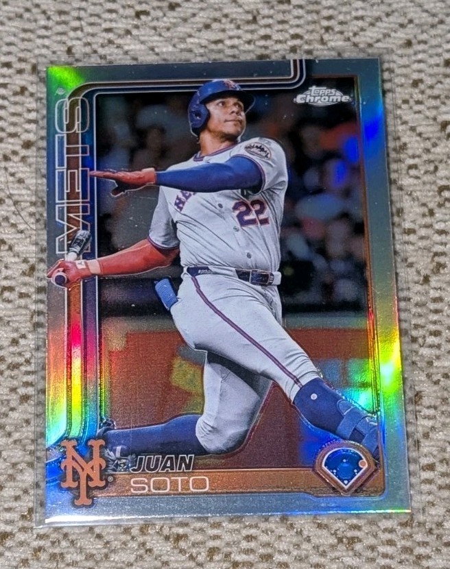 2025 JUAN SOTO TOPPS CHROME REFRACTOR #200 (METS)