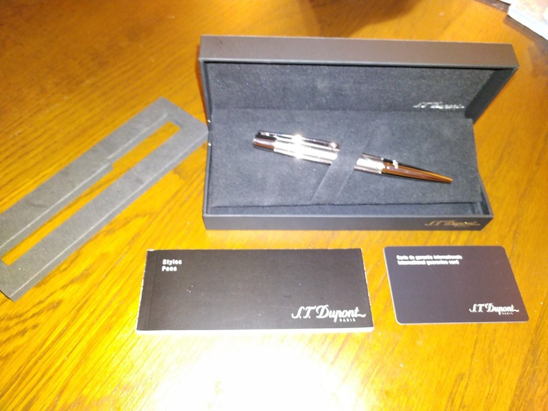 S.T. Dupont James Bond Spectre Limited Edition Rollerball Pen ,New In Box