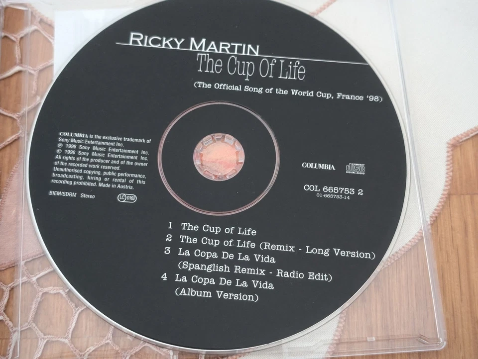 RICKY MARTIN THE CUP OF LIFE 1998 The Official Song of the World Cup France 98 - Bild 3 von 4
