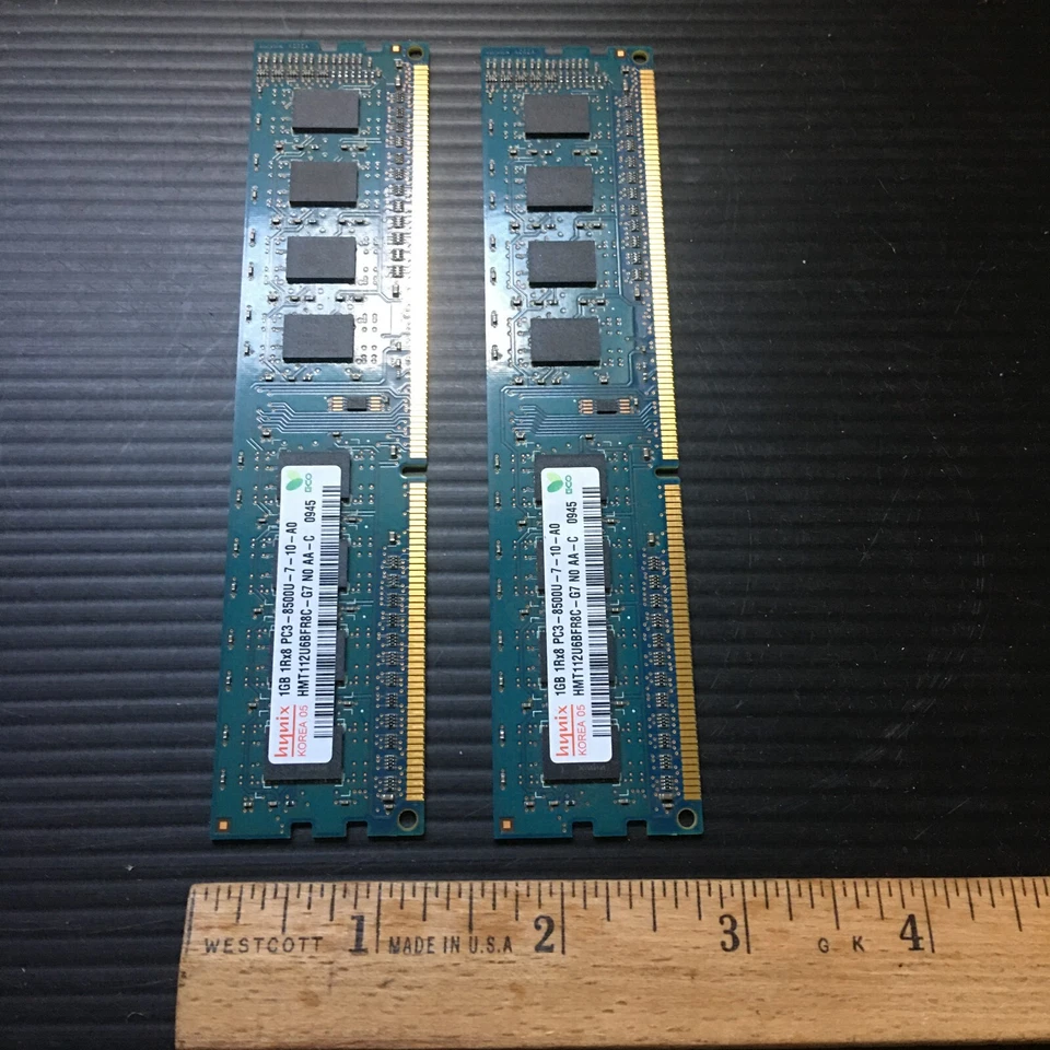 2  (2x1G) OEM HYNIX 1GB 1Rx8 PC3-8500U-7-10-A0 DESKTOP MEMORY HMT112U6BFR8C-G7 - Image 3 of 3
