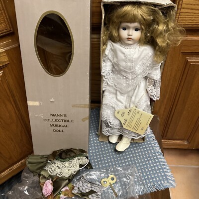 Alberon Bernadette Porcelain Doll Musical Seymour Mann 17  7 Wind Working
