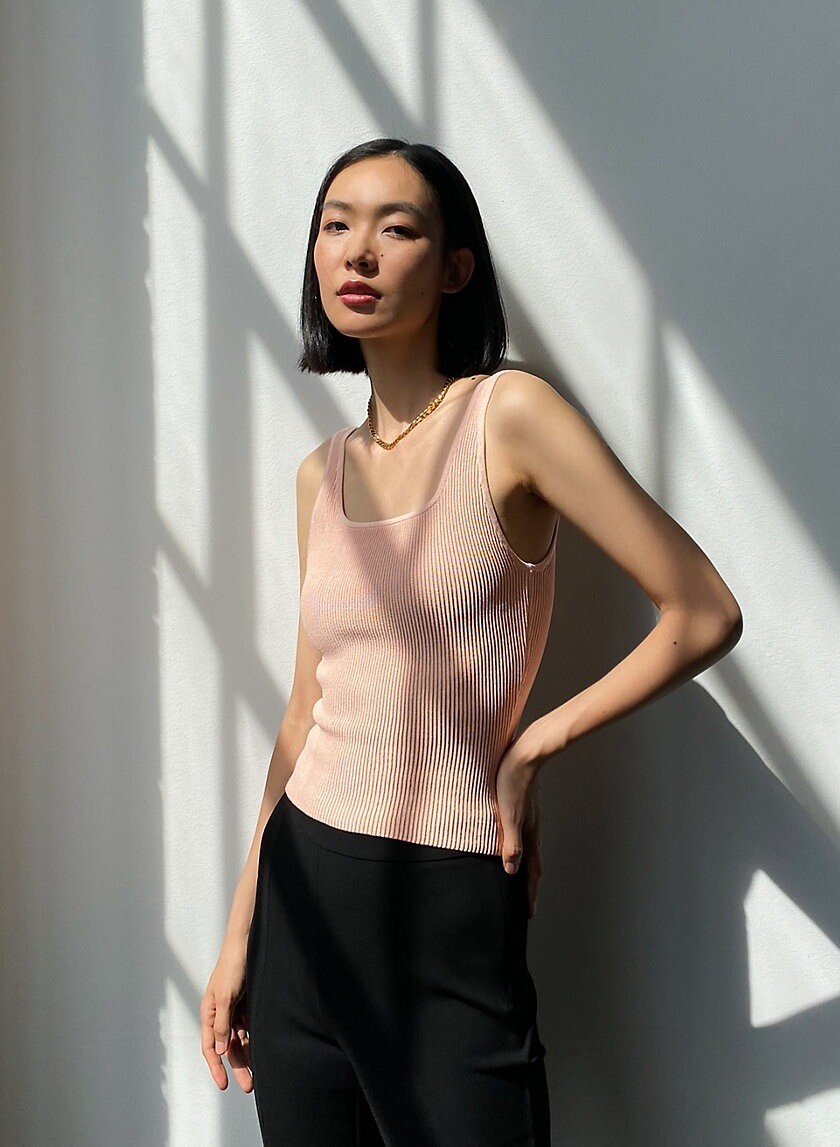NWOT Aritzia Babaton Pink Sculpt Knit Long Tank Top XS | eBay
