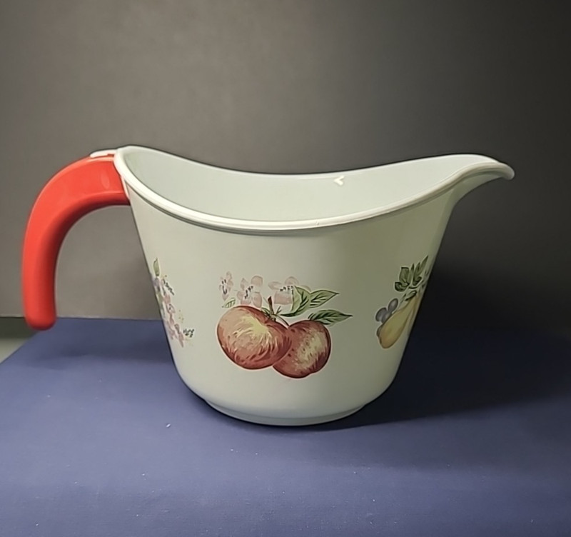 Eurita Fruit Pattern 2 Quart Pitcher Mixing Bowl Plastic Reston Lloyd