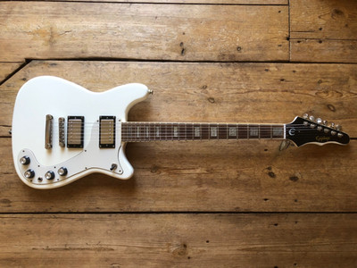Epiphone Wilshire Pro 2010 mit Fender Saiten Top Zustand