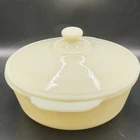 Vtg Fire King Anchor Hocking Ivory Milk Glass 1.5 QT Round Casserole Dish #407