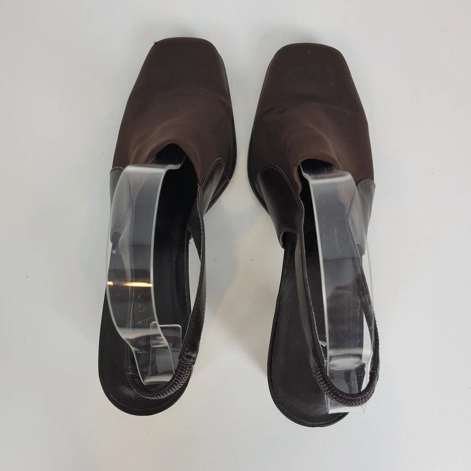 Bass Womens Shoes Size 8.5 Brown Y2K Block Heel Sling Back Closed Square Toe - Image 3 of 4