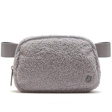 Fanny pack Everywhere Fleece Belt Bag for Women and Men with Light Grey