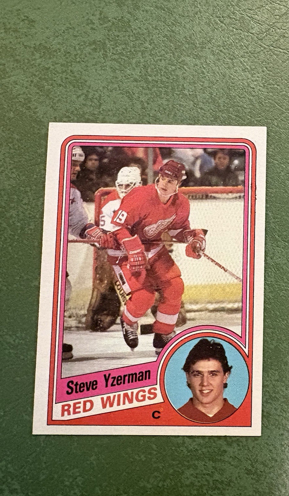 1984-85 Topps - Steve Yzerman #49 (RC)