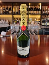 VINTAGE MOET & CHANDON BRUT IMPERIAL MANICHINO VUOTO PROMOZIONALE DISPLAY BOTTIGLIA 375m