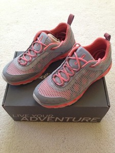 eddie bauer women's hiking shoes