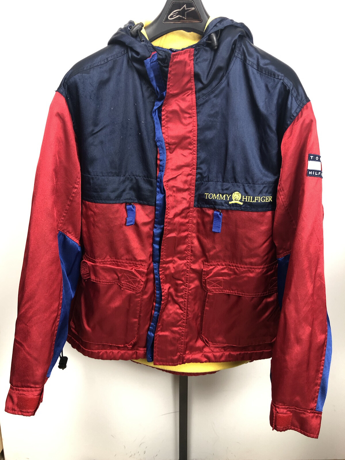 A1 Vintage 90s Tommy Hilfiger Mens 