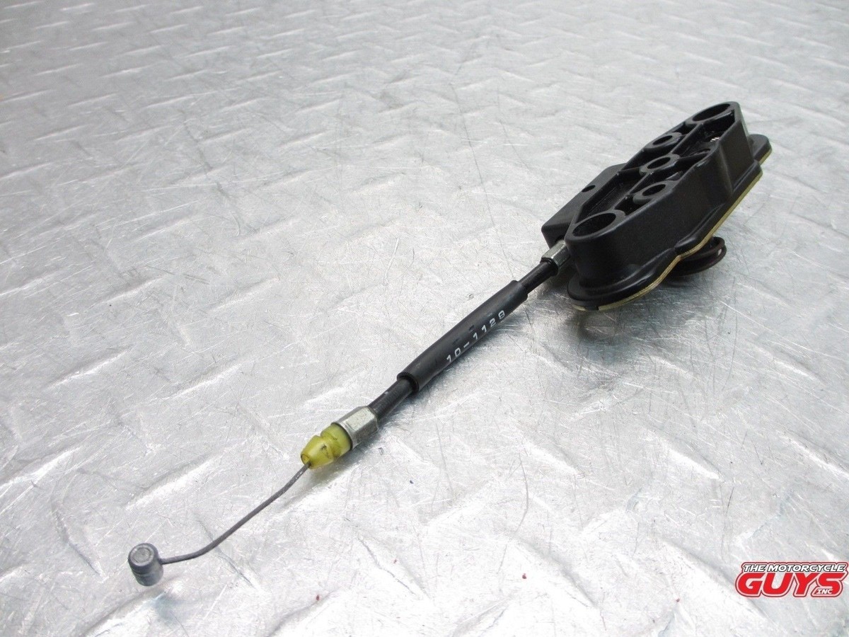 2003 02 03 04 05 KAWASAKI ZZR1200 ZX1200C 1200 OEM REAR SEAT LATCH