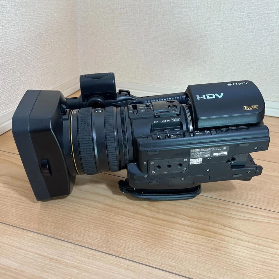 Sony HVR-Z5J Camcorder HDV MiniDV High Definition Camera HVR MRC1Used  - Image 2 of 4