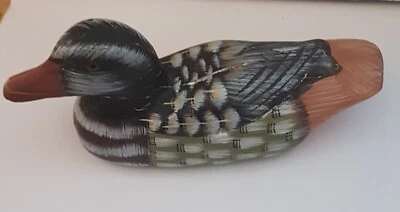Canard en bois peint de façon réaliste pour la chasse - Photo 1/4