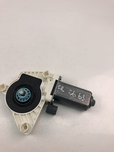 VW PASSAT B8 3G2 Fensterhebermotor 5Q4959801B 2016 25001013