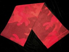 OLD NAVY boys red gray CAMOUFLAGE FLEECE SCARF black on other side ONE SIZE 52