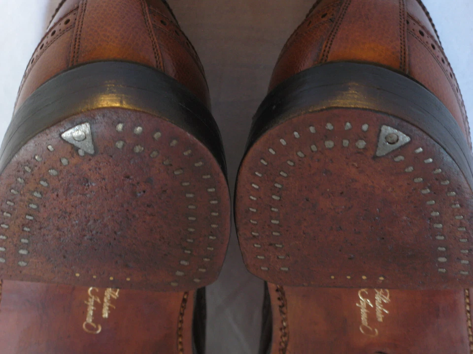 Vintage FLORSHEIM Imperial 93602 Long Wingtip Shoes V-Cleat Brown Men Size 12 A - Image 4 of 4