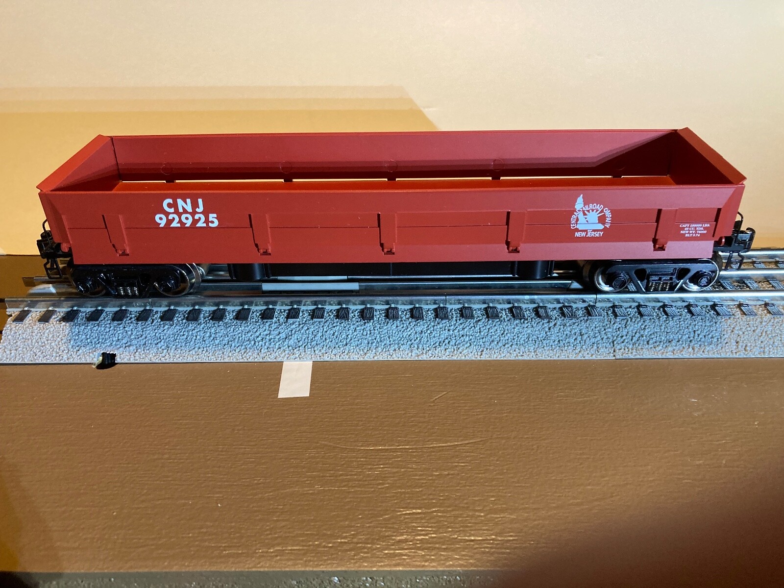 KLine by Lionel 621353 CNJ Operating Ballast Car 92925 & K712 Remote