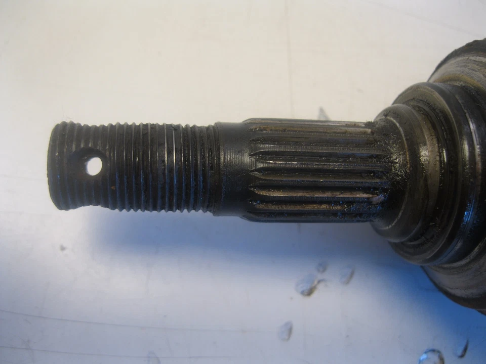 Eje trasero izquierdo U1 Arctic Cat 300 2x4 1999 0402-171 Foto 2 de 4