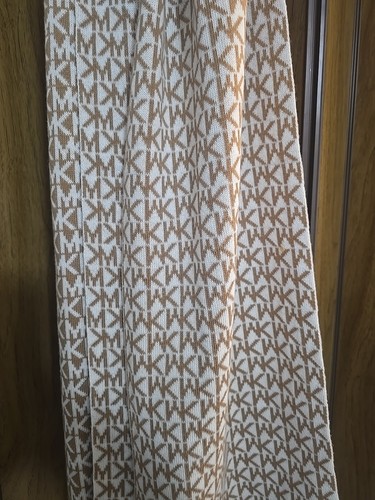 Sciarpa firmata Michael Kors MK marrone crema maglia avvolgente reversibile - Foto 3 di 9