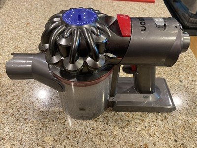 Dyson V7/V8 Vacuum - Used, Weak Battery, Broken Part