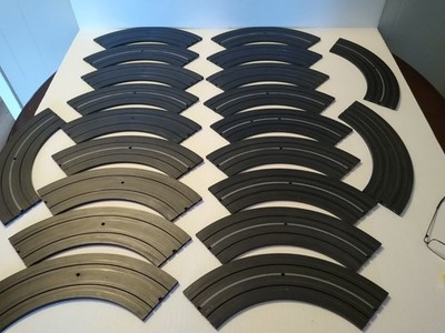 Vintage 1960s-70s Aurora Track Set Used but working no cars old style pins/clips