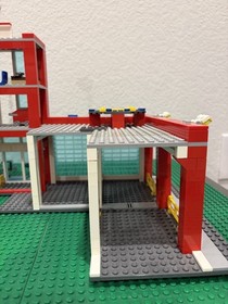 LEGO CITY Lot Fire Station 60004 Fire Helicopter 60010-2 Read Description Used