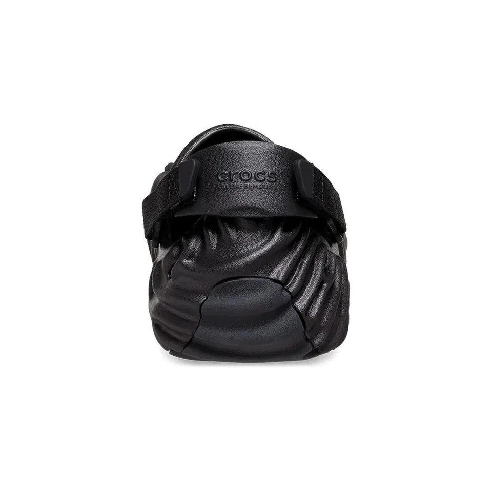 Zuecos unisex Crocs Salehe Bembury Pollex | Sandalias clásicas sin cordones resistentes al agua Foto 4 de 4