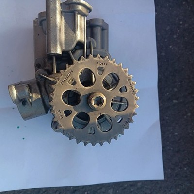 Original Ölpumpe Audi VW Porsche 3.0 TFSI.  06M115103 Q.06M115P01