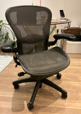 Herman Miller Aeron Office Chair – Full Spec – Lead Grey – Excellent Condition 
