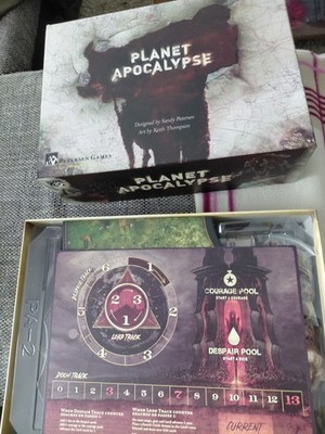 PLANET APOCALYPSE  Petersen Games Brettspiel