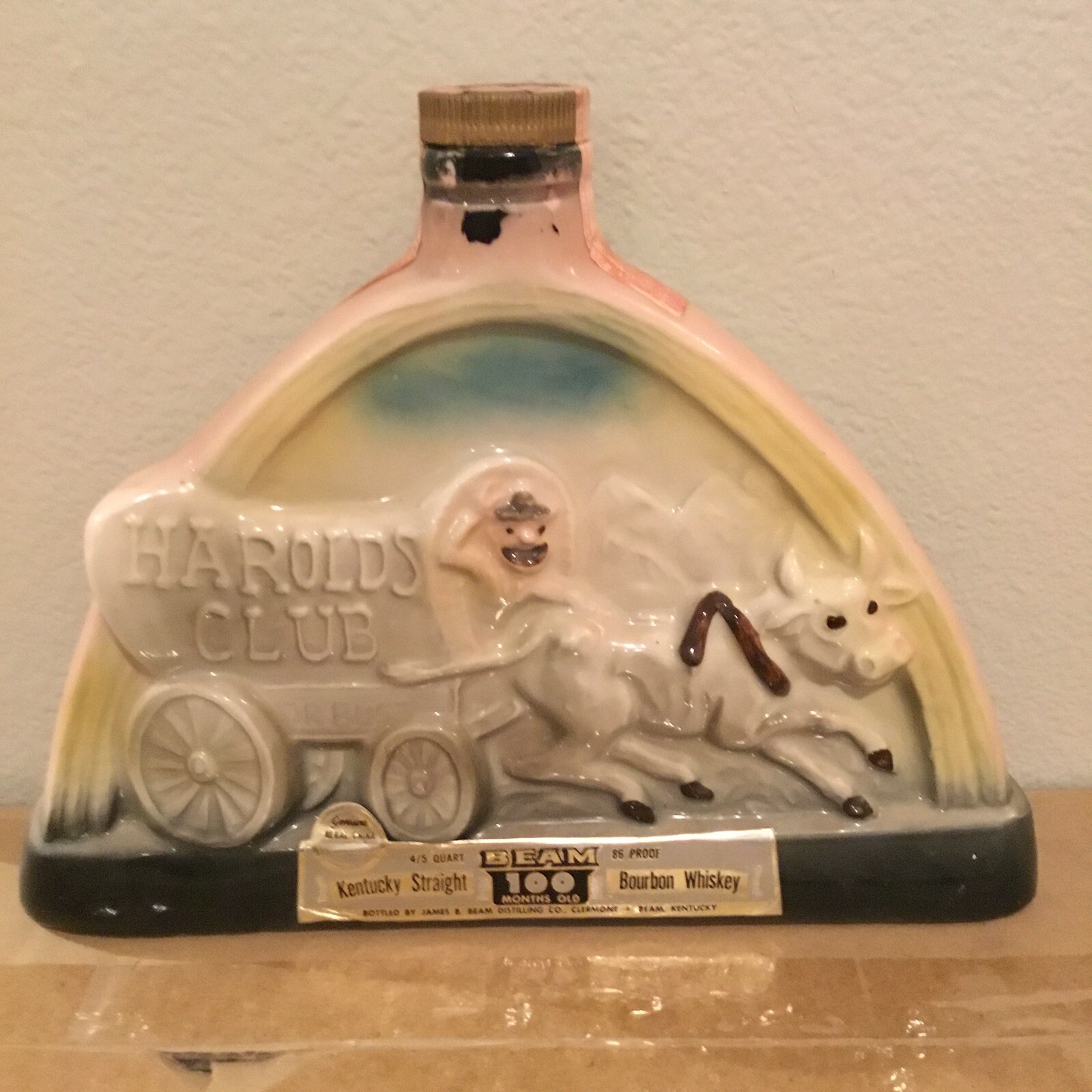 Vintage 1969 Beam Kentucky Bourbon Whiskey Decanter Bottle Harolds Club #145 CM