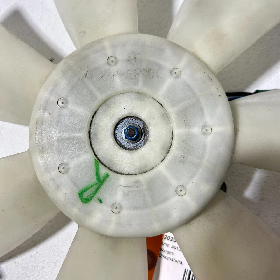 Motor y ventilador de refrigeración del lado derecho del radiador ACURA TLX 2,4 L 2015-2020 OEM Foto 2 de 4