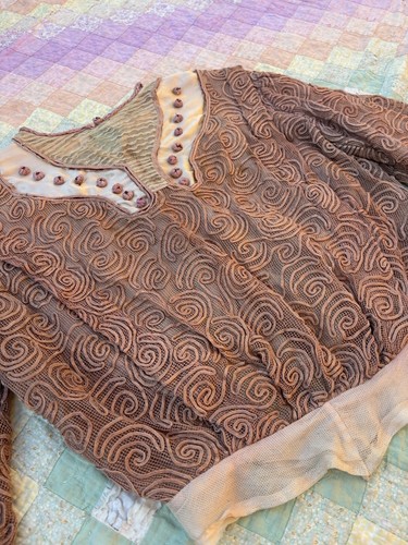 Antico corpetto a rete edoardiano del 1900 con dettaglio soutache - Foto 9 di 11