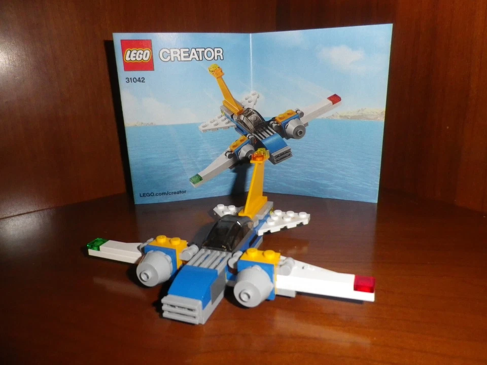 LEGO Creator 31042 Super Soarer, photo 2 sur 3