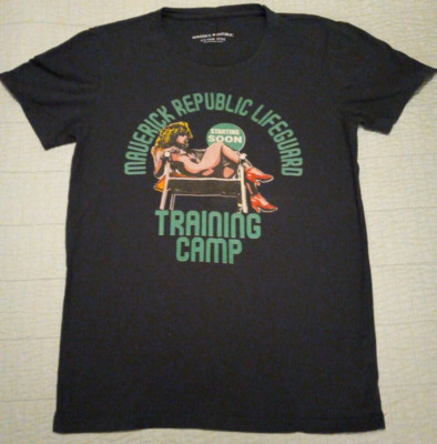 Women's XXL Green Maverick Republic Training Camp Starting Soon Graphic T Shirt