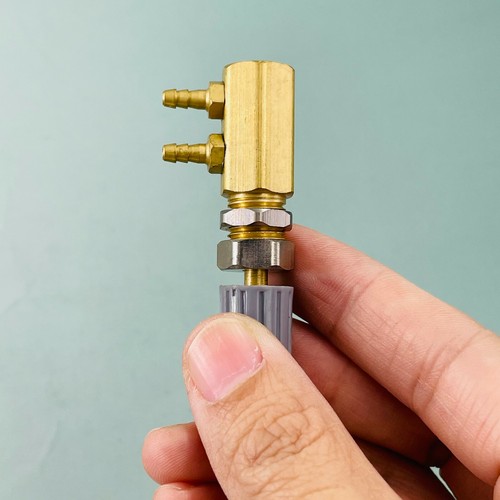 2 pz Valvola di controllo regolatore dentale per sostituzione unità turbina sedia dentale - Foto 13 di 20