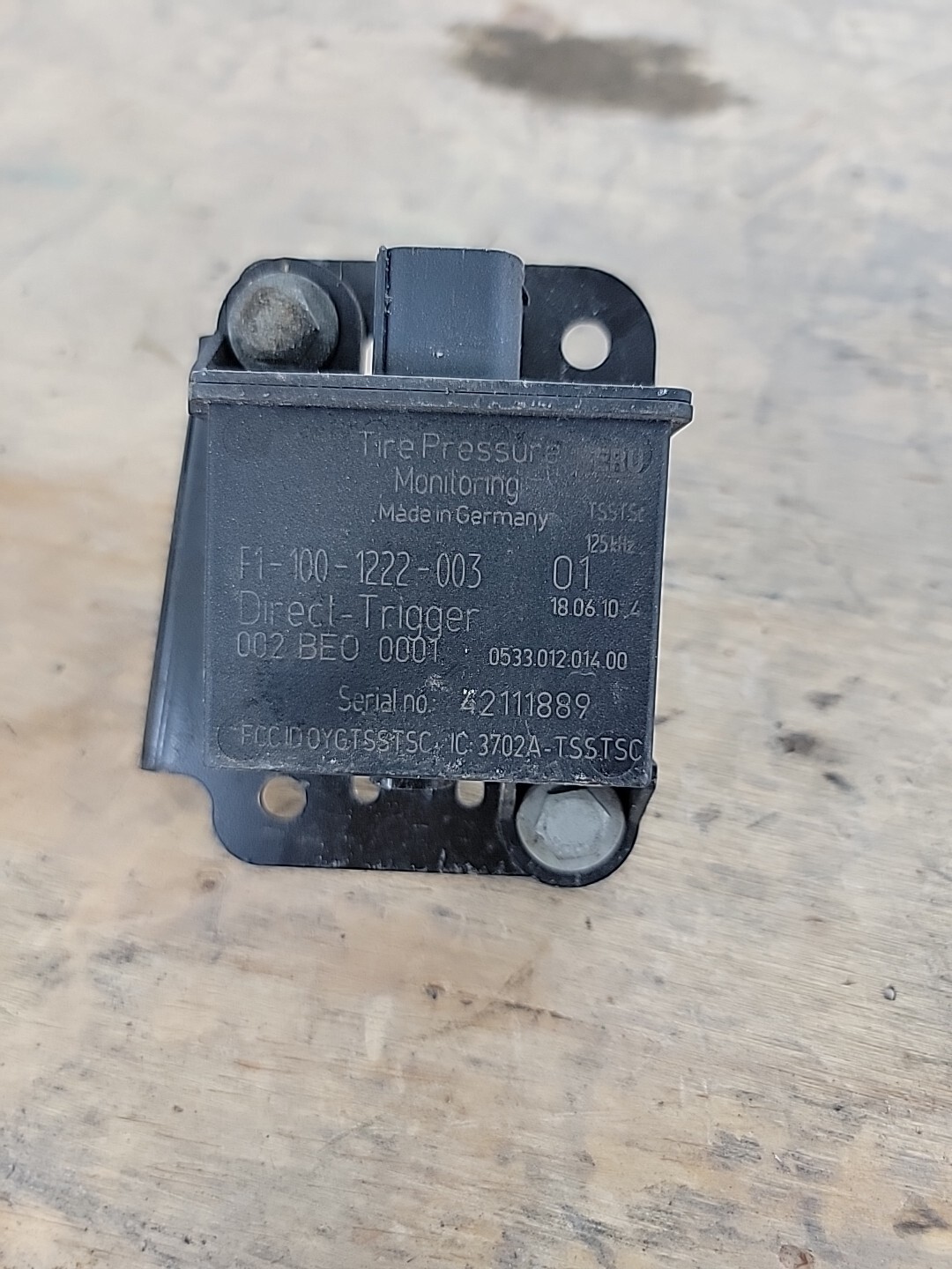 2011 ASTON MARTIN DB9 TIRE PRESSURE MONITOR SYSTEM SENSOR TPMS OEM