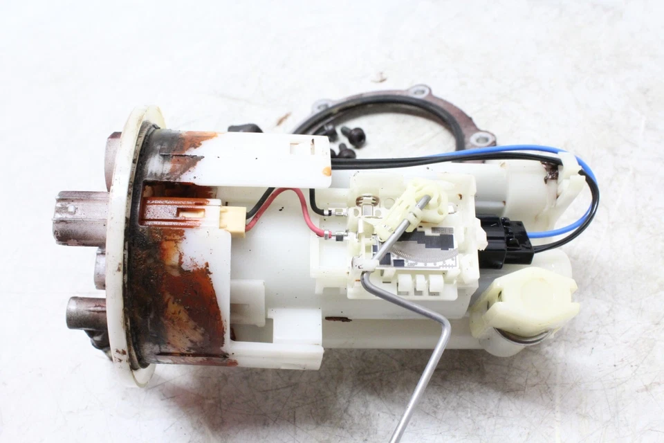 04-09 YAMAHA FZ6 OEM BOMBA DE COMBUSTIBLE GAS GASOLINA UNIDAD TRANSMISORA Foto 4 de 4