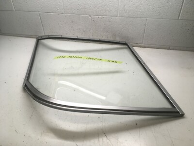 Z7 1992 Maxum 1800 Boat Windshield Driver Starboard Right Ebay