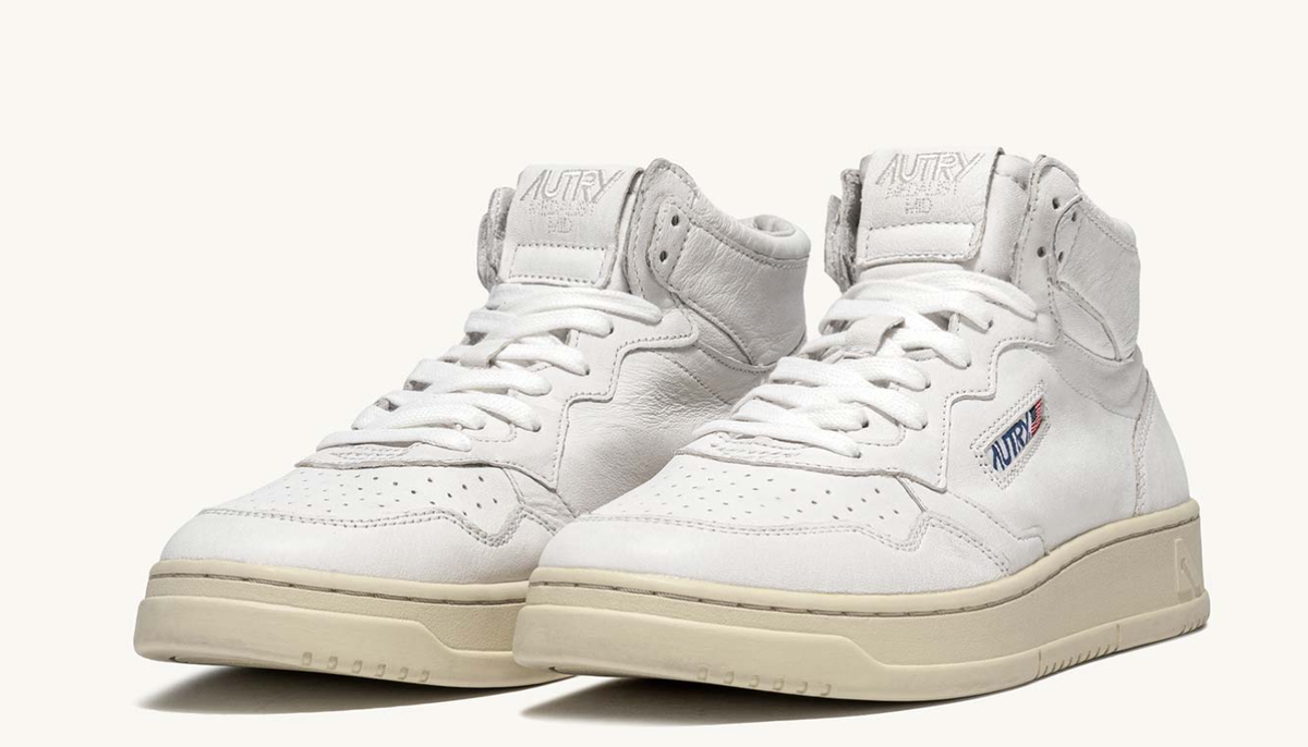 White Autry Medalist Mid High Ankle Leather Sneaker New In