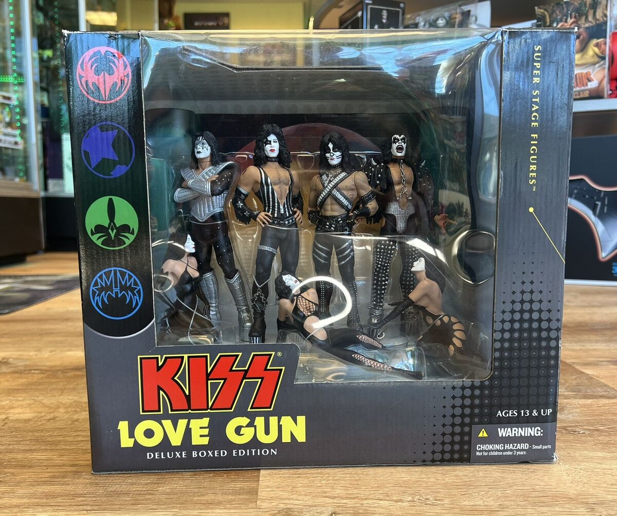2004 McFarlane Toys KISS Love Gun Action Figure Deluxe Boxed 2004 McFarlane Toys KISS Love Gun Action Figure Deluxe Boxed